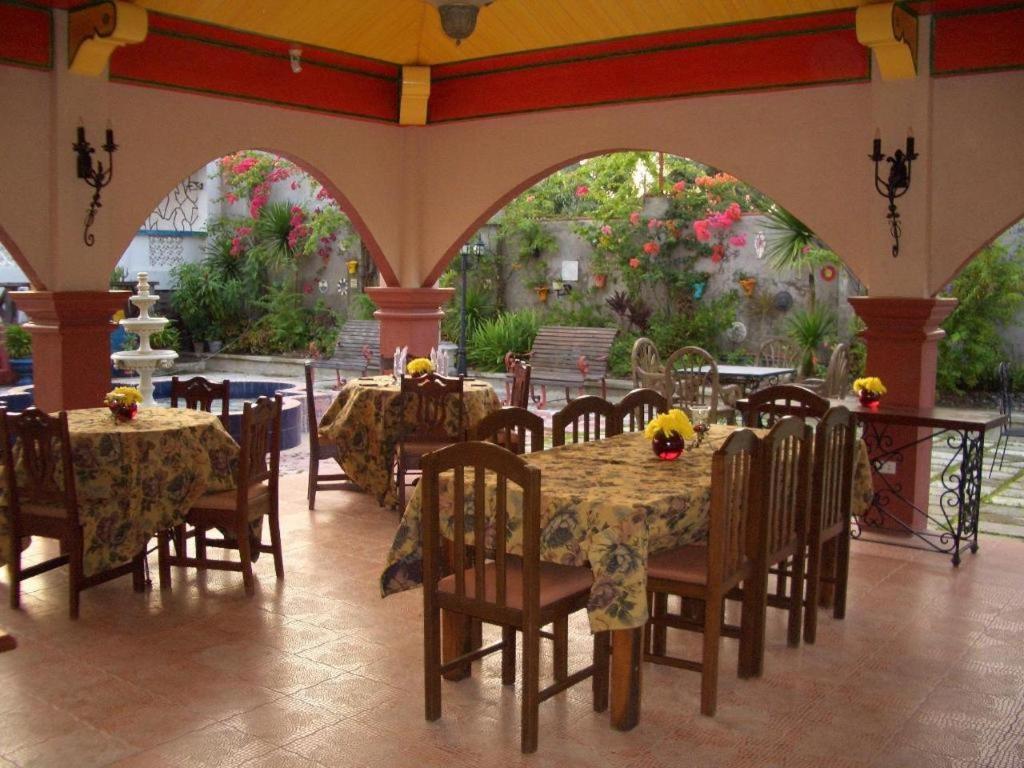 Hotel Casa La Granja Iloilo City Exterior foto