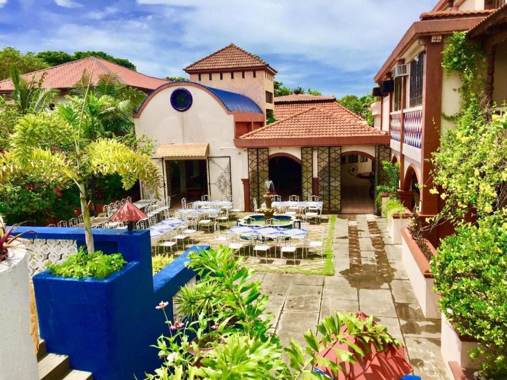 Hotel Casa La Granja Iloilo City Exterior foto