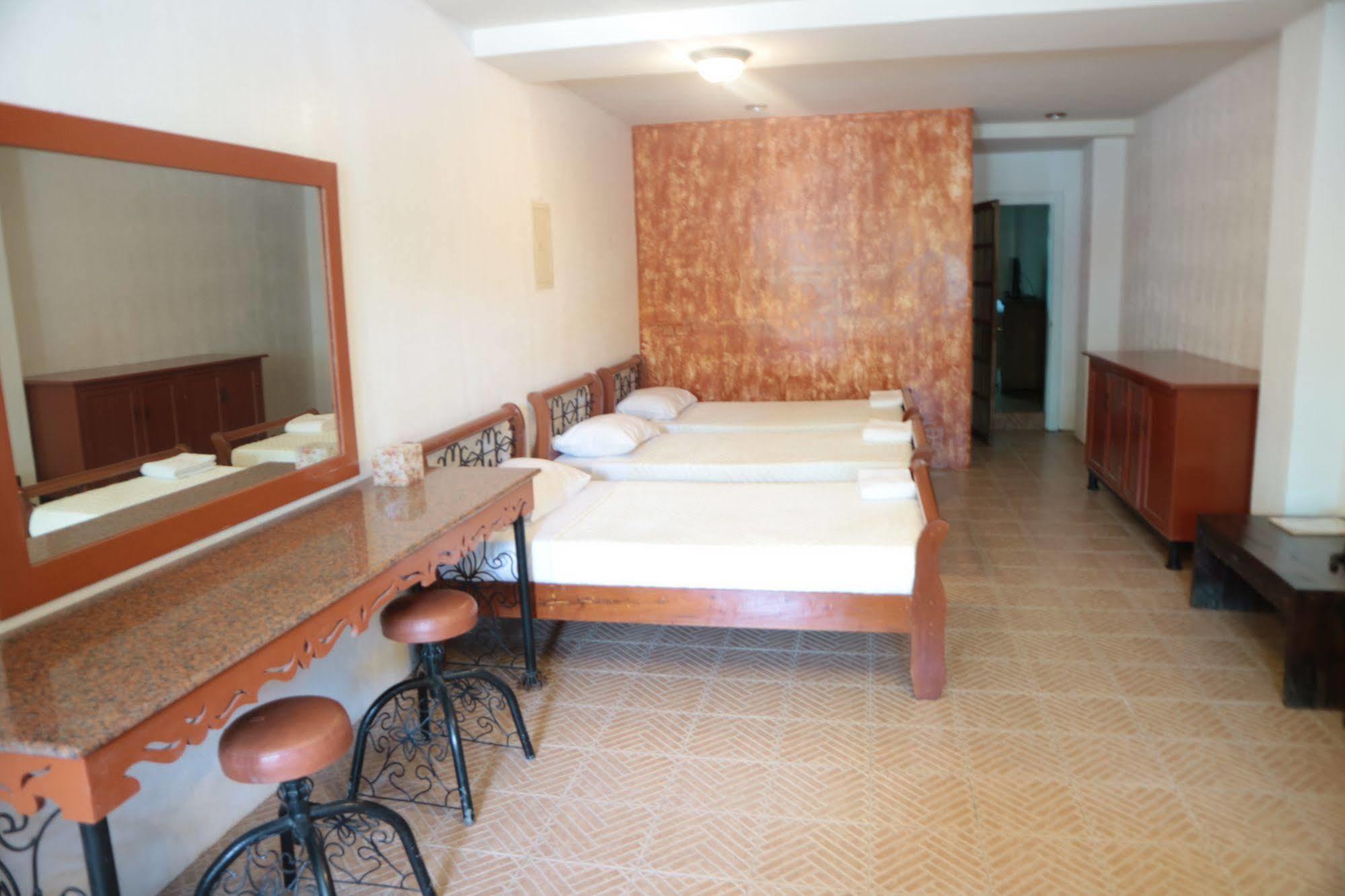 Hotel Casa La Granja Iloilo City Exterior foto